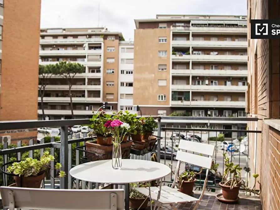 Immagine 6 di Camera condivisa in affitto  in Via Angelo Emo, 00136 Roma RM, Italy a Roma