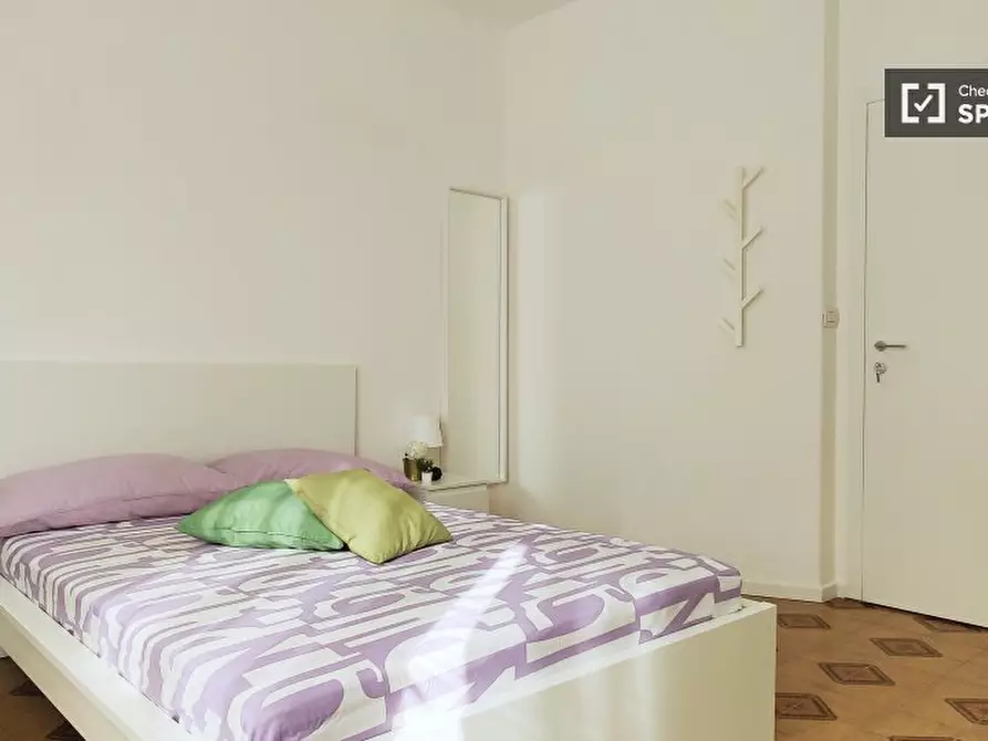 Immagine 4 di Camera condivisa in affitto  in via Barzoni a Milano