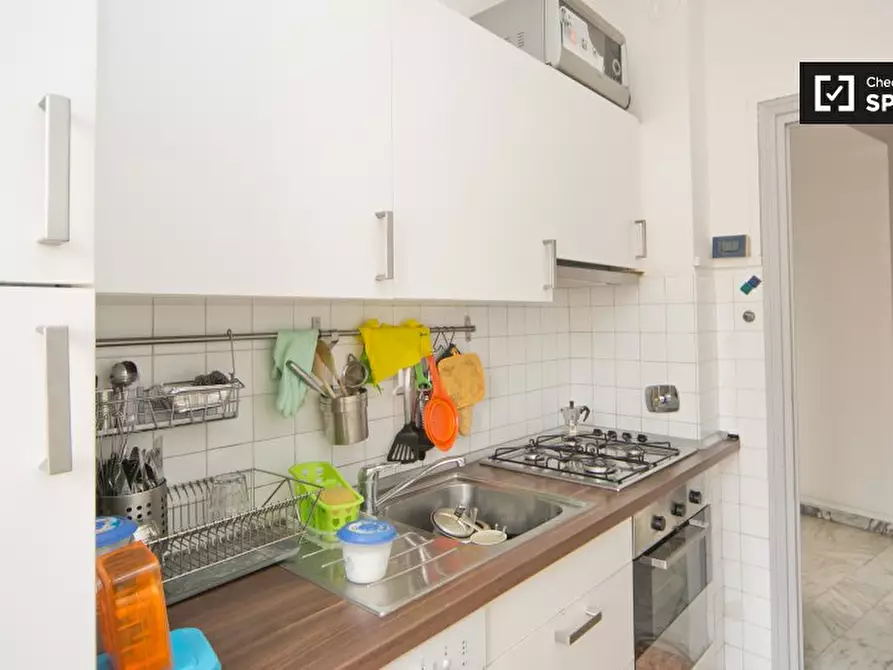 Immagine 10 di Camera condivisa in affitto  in Corso S. Maurizio a Torino