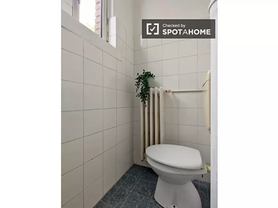 Immagine 10 di Appartamento in affitto  in Viale Faenza a Milano