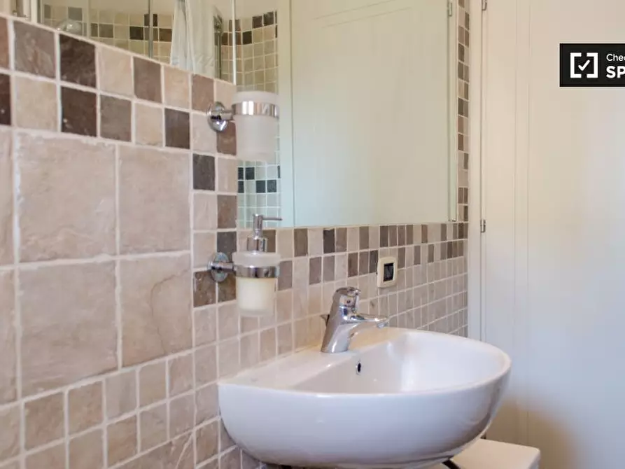 Immagine 15 di Appartamento in affitto  in Piazza dei Sanniti, 00185 Roma RM, Italy a Roma