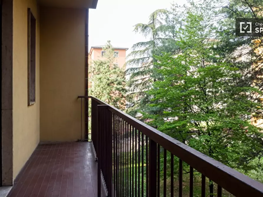 Immagine 6 di Camera condivisa in affitto  in Via Emilio de Marchi a Milano