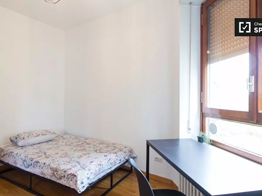 Immagine 19 di Camera condivisa in affitto  in Viale Tibaldi a Milano