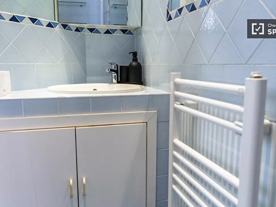 Immagine 10 di Appartamento in affitto  in Via Sebastiano Veniero a Roma