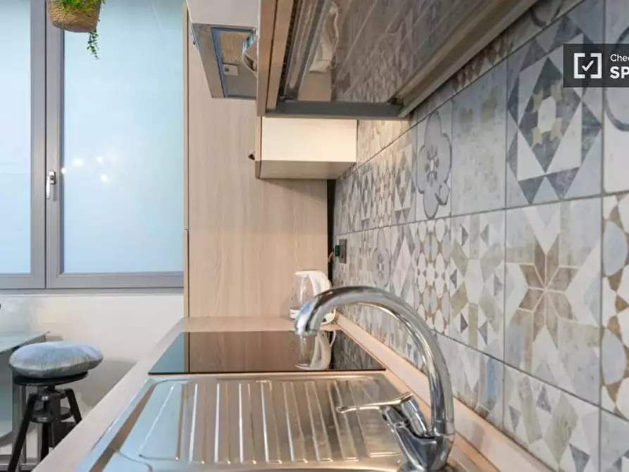 Immagine 12 di Appartamento in affitto  in Via Accademia Albertina a Torino