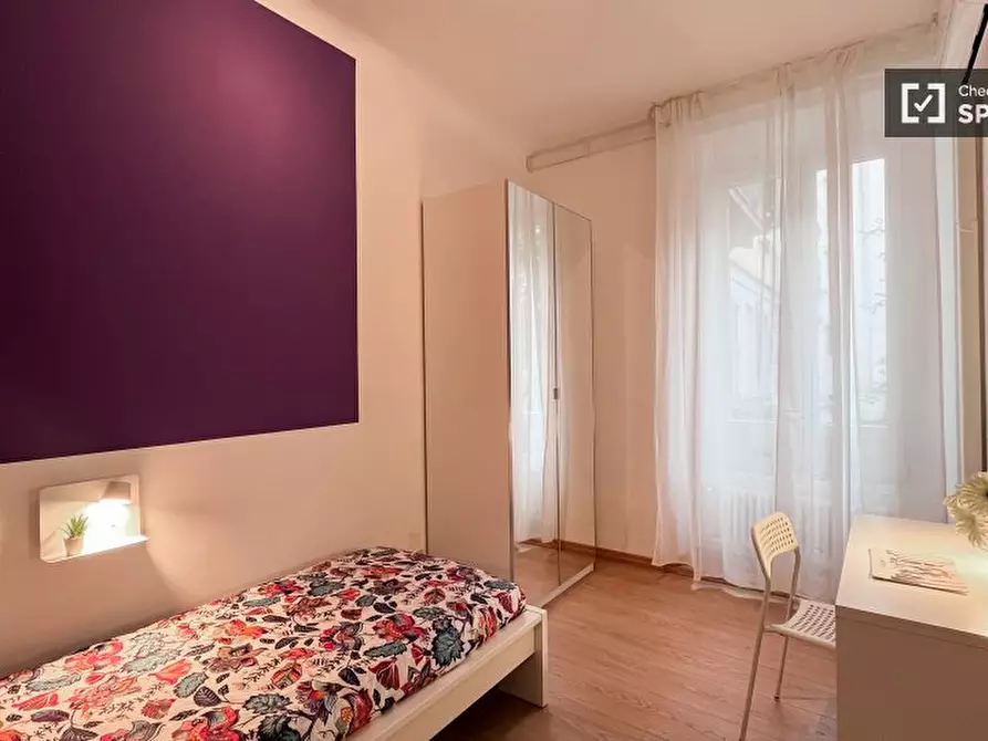 Immagine 1 di Camera condivisa in affitto  in P.za XXV Aprile a Milano