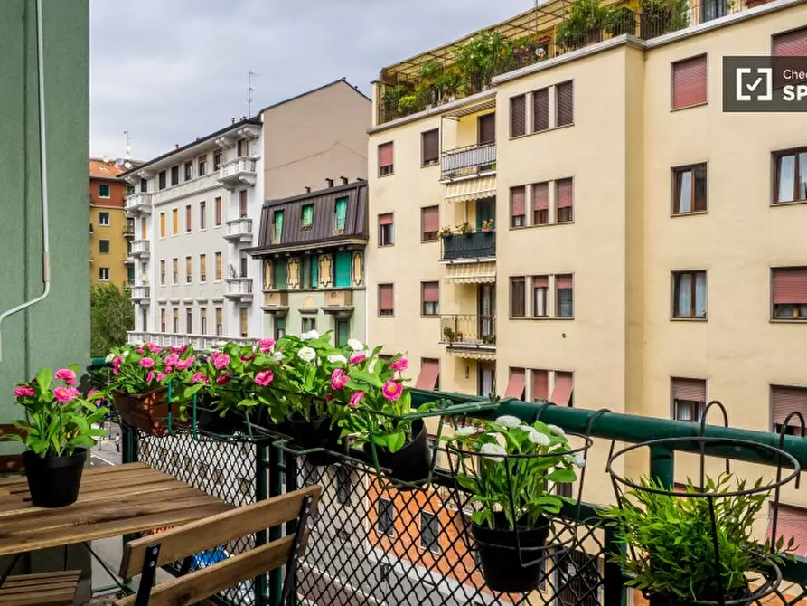 Immagine 11 di Camera condivisa in affitto  in Via Stendhal a Milano