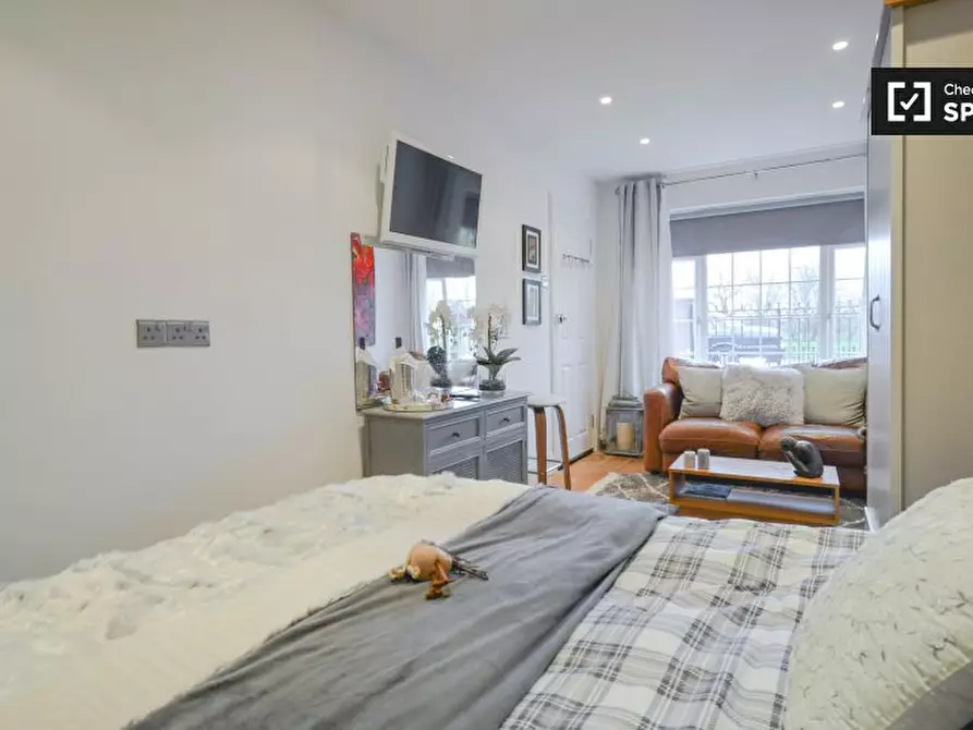 Immagine 6 di Ufficio in affitto  in Burnell Ave, Richmond TW10, UK a Richmond