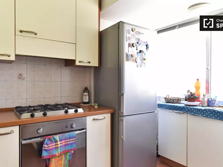 Immagine 6 di Camera condivisa in affitto  in Via Appia Nuova a Roma