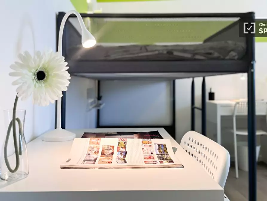 Immagine 18 di Camera condivisa in affitto  in Via Giuseppe Meda a Milano