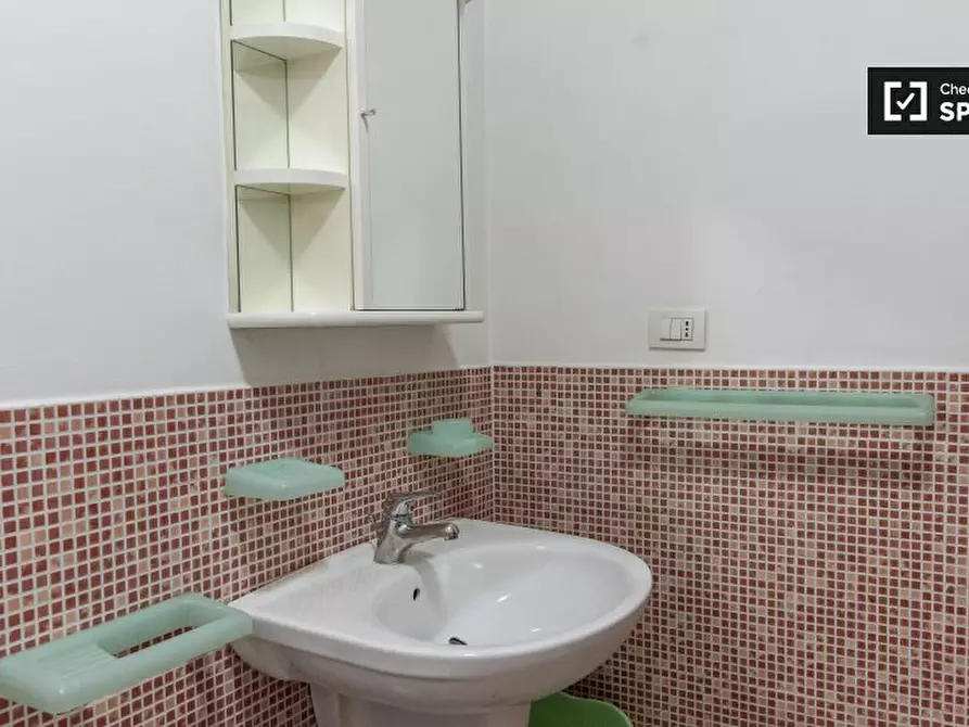 Immagine 11 di Ufficio in affitto  in Viale della Venezia Giulia a Roma