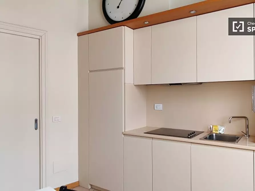 Immagine 8 di Appartamento in affitto  in Via Ascanio Sforza a Milano