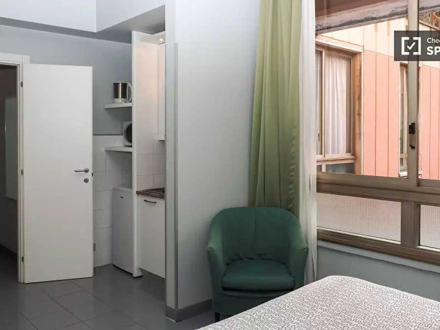 Immagine 10 di Ufficio in affitto  in Viale Gorizia a Milano