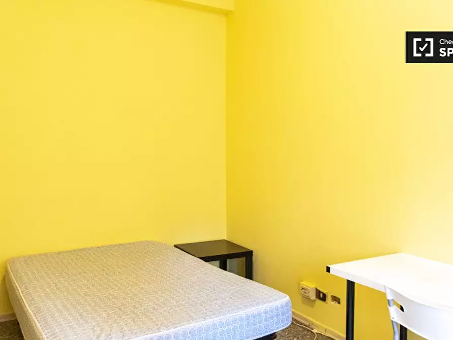 Immagine 4 di Camera condivisa in affitto  in Via Giulio Aristide Sartorio, 00147 Roma RM, Italy a Roma