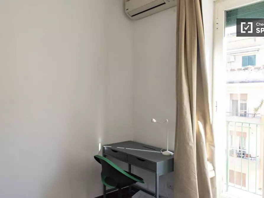 Immagine 7 di Camera condivisa in affitto  in Via Arezzo a Roma