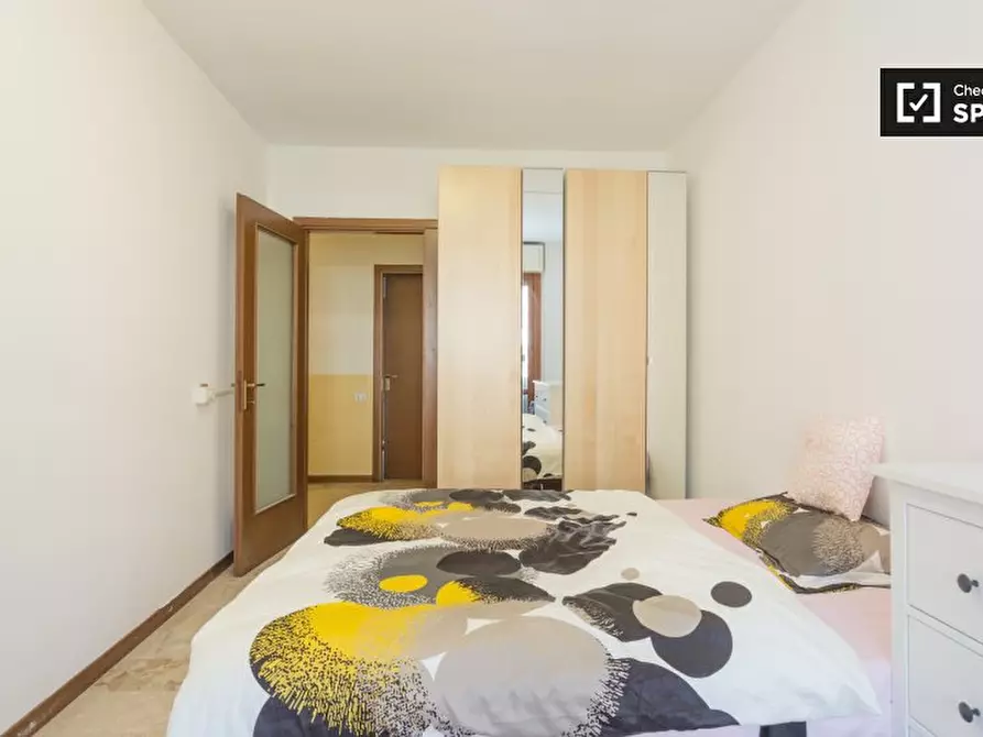 Immagine 5 di Camera condivisa in affitto  in Via Nicola Romeo a Milano