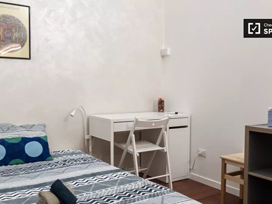 Immagine 2 di Camera condivisa in affitto  in Via Filippino degli Organi a Milano