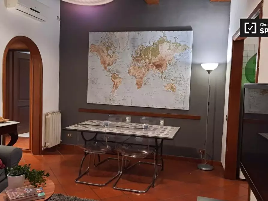 Immagine 2 di Appartamento in affitto  in Via dell'Arco di S. Calisto a Roma