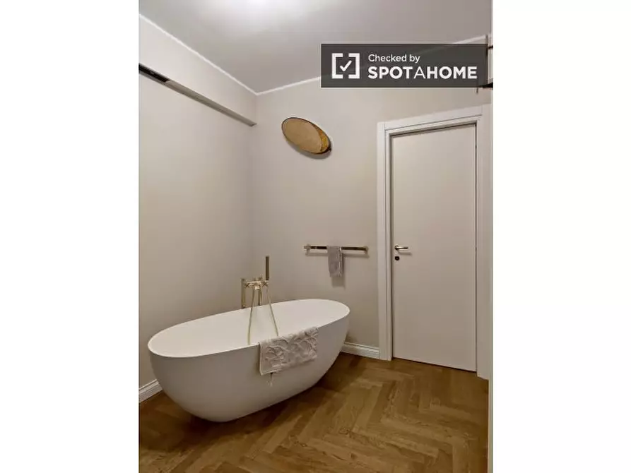 Immagine 15 di Appartamento in affitto  in Viale Tunisia a Milano