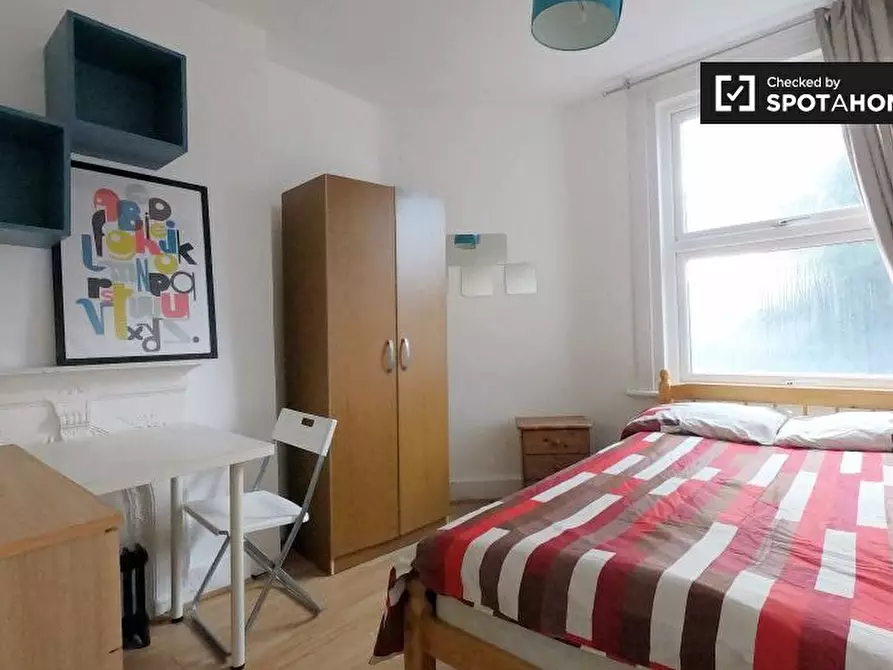 Immagine 18 di Camera condivisa in affitto  in Abbotsford Avenue a Tottenham