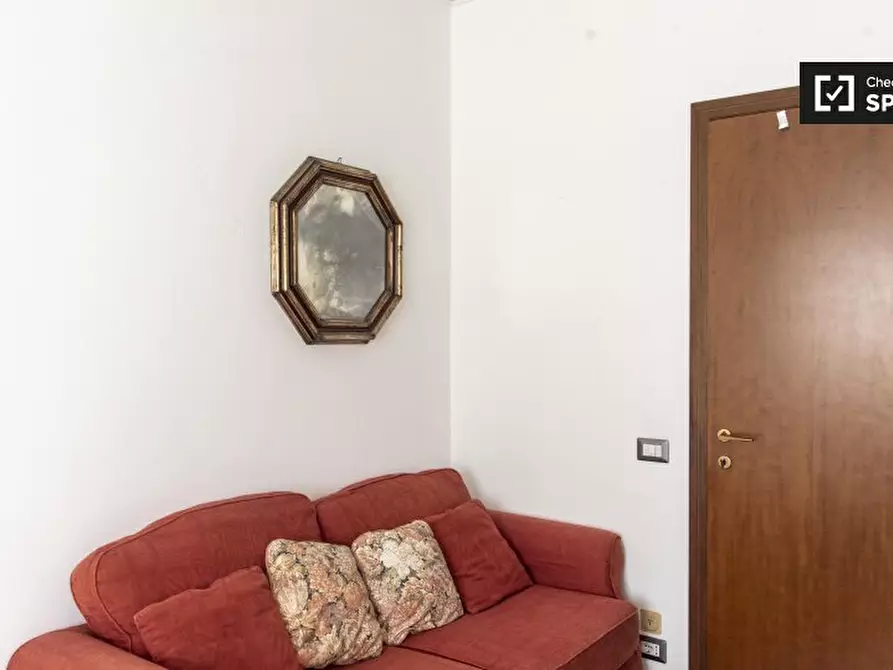 Immagine 4 di Camera condivisa in affitto  in Viale Cesare Pavese a Roma