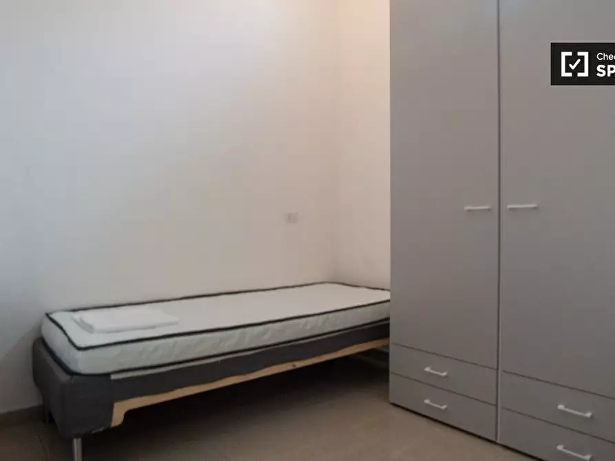 Immagine 19 di Appartamento in affitto  in Viale Sarca a Milano