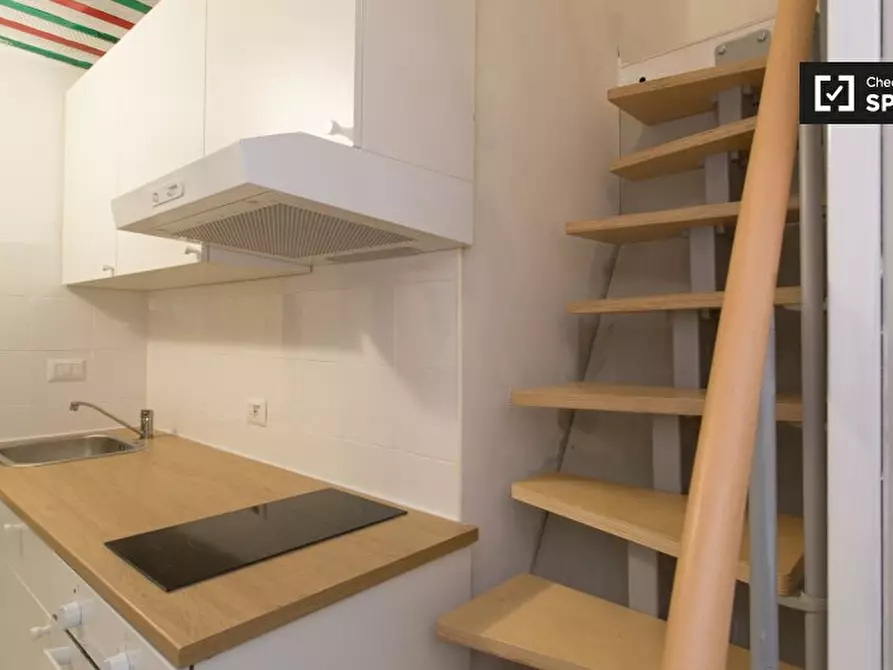 Immagine 5 di Camera condivisa in affitto  in Via Neera a Milano