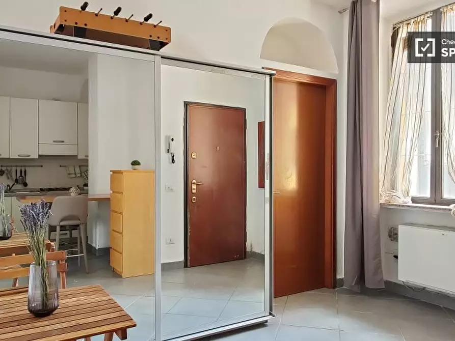 Immagine 1 di Appartamento in affitto  in Via Gaetano Osculati a Milano