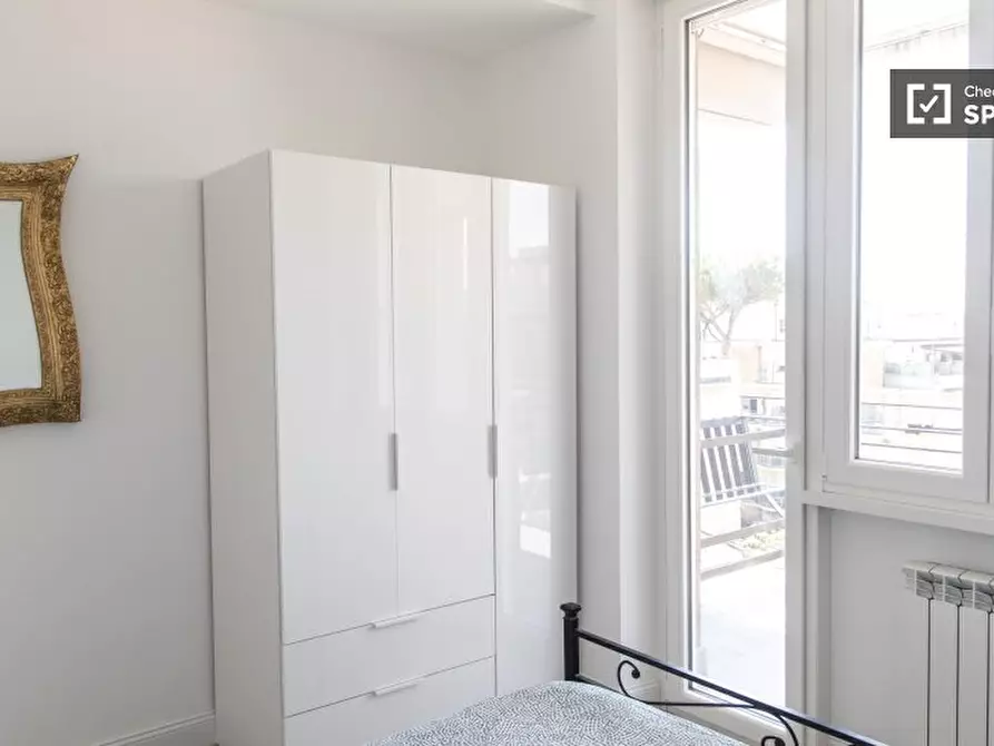 Immagine 7 di Appartamento in affitto  in Via Pietro Maffi a Roma