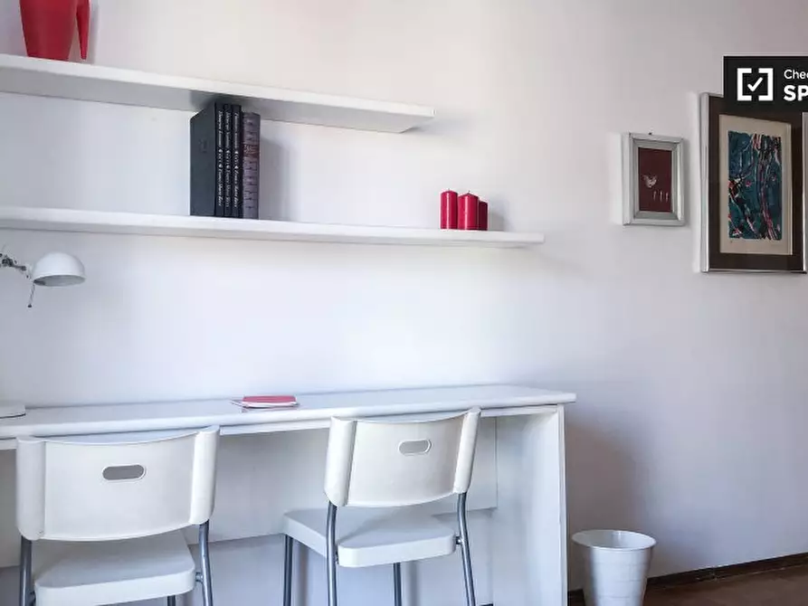 Immagine 4 di Camera condivisa in affitto  in Piazzale Lugano a Milano