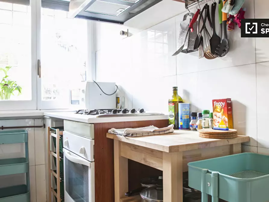 Immagine 7 di Camera condivisa in affitto  in Via Fogliano a Roma