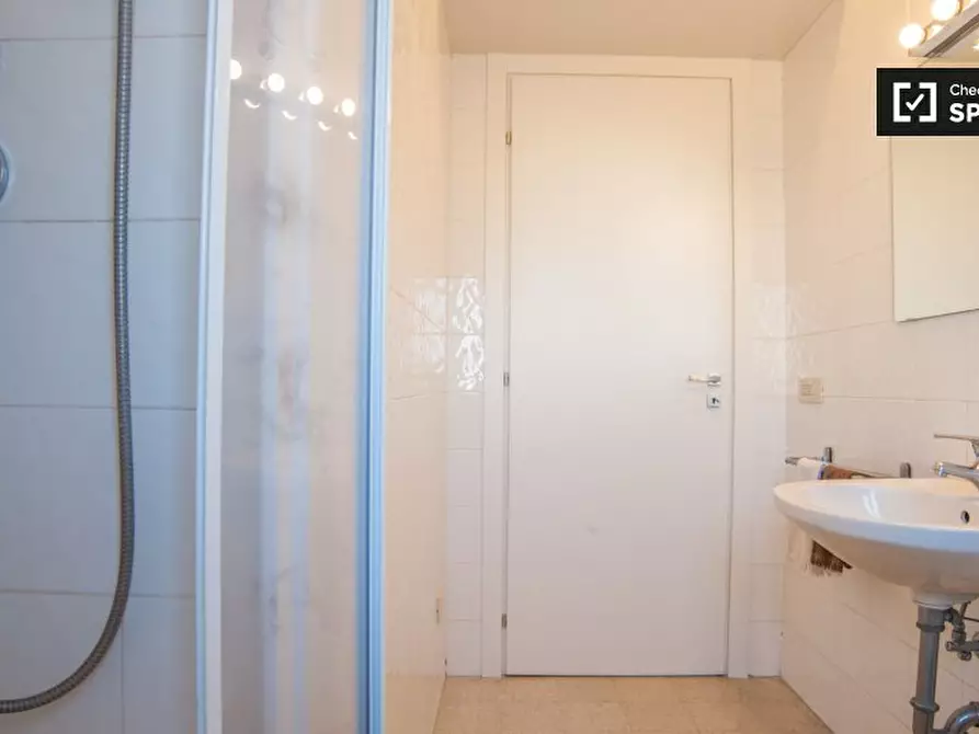 Immagine 19 di Appartamento in affitto  in Via Badia di Cava, 62, 00142 Roma RM, Italy a Roma