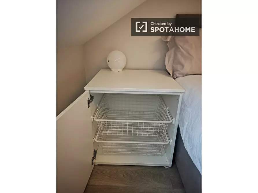 Immagine 15 di Ufficio in affitto  in A Old Brompton Rd a Kensington