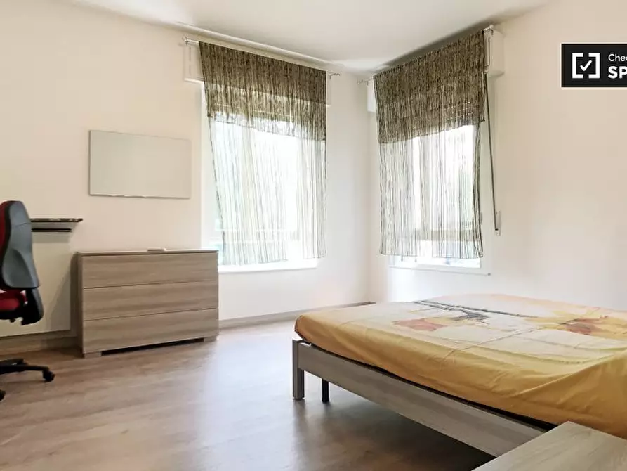 Immagine 2 di Camera condivisa in affitto  in Via Luigi Chiarelli, 20151 Milano MI, Italy a Milano