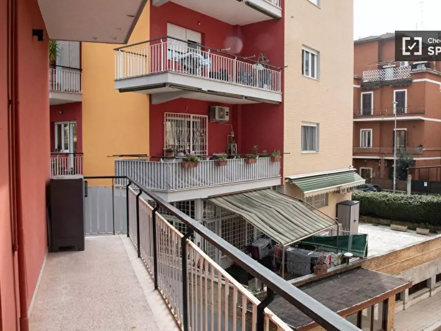 Immagine 5 di Appartamento in affitto  in Via Agostino Dati a Roma
