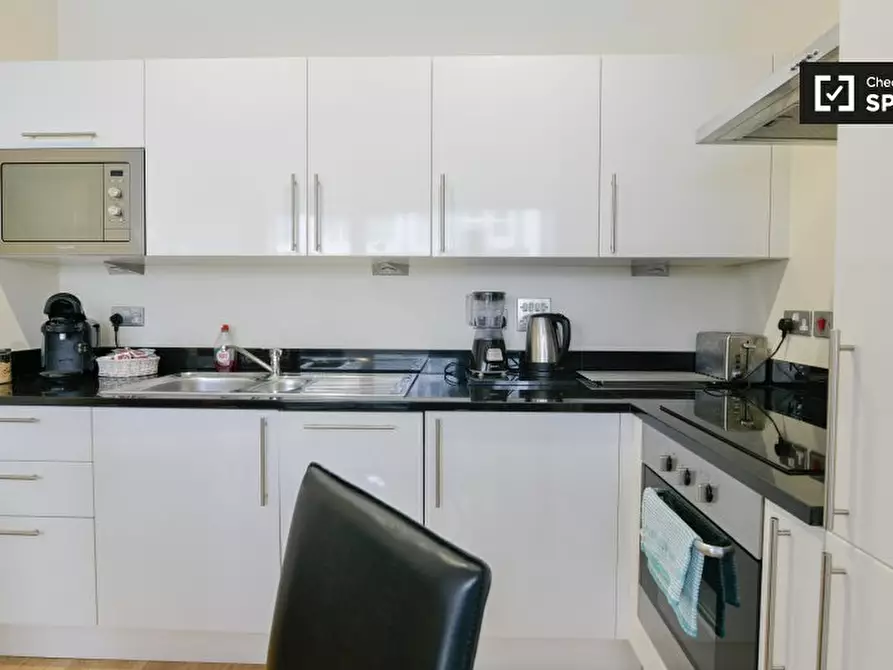 Immagine 6 di Appartamento in affitto  in Lanterns Way, Isle of Dogs, London E14 9JH, UK a Poplar