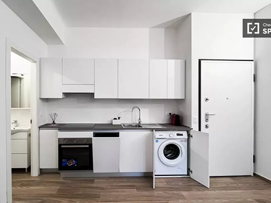 Immagine 7 di Appartamento in affitto  in Viale Monte Ceneri a Milano