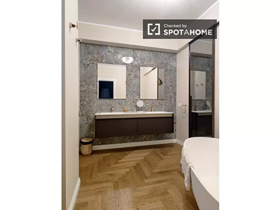 Immagine 14 di Appartamento in affitto  in Viale Tunisia a Milano