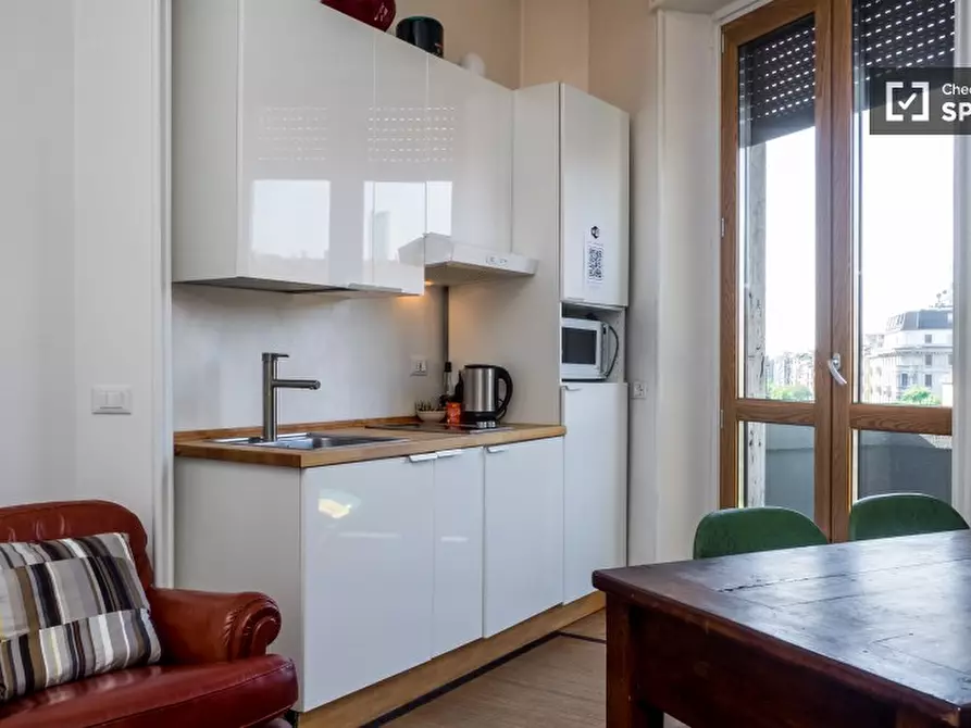 Immagine 8 di Ufficio in affitto  in Via Cuneo a Milano