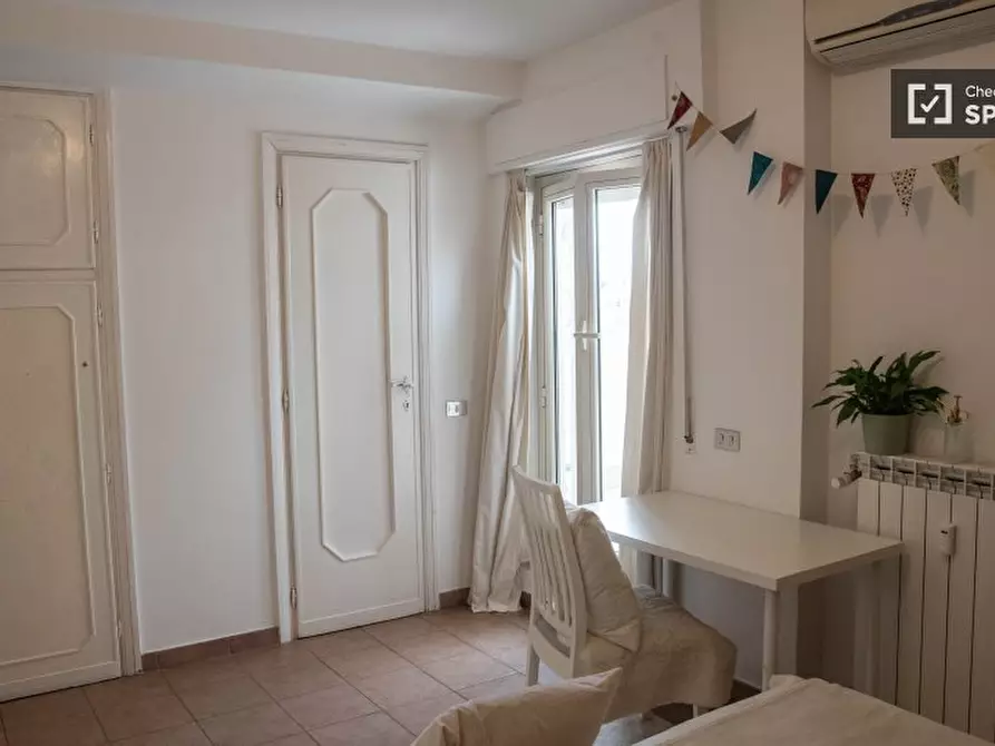 Immagine 17 di Appartamento in affitto  in Via Assab a Roma