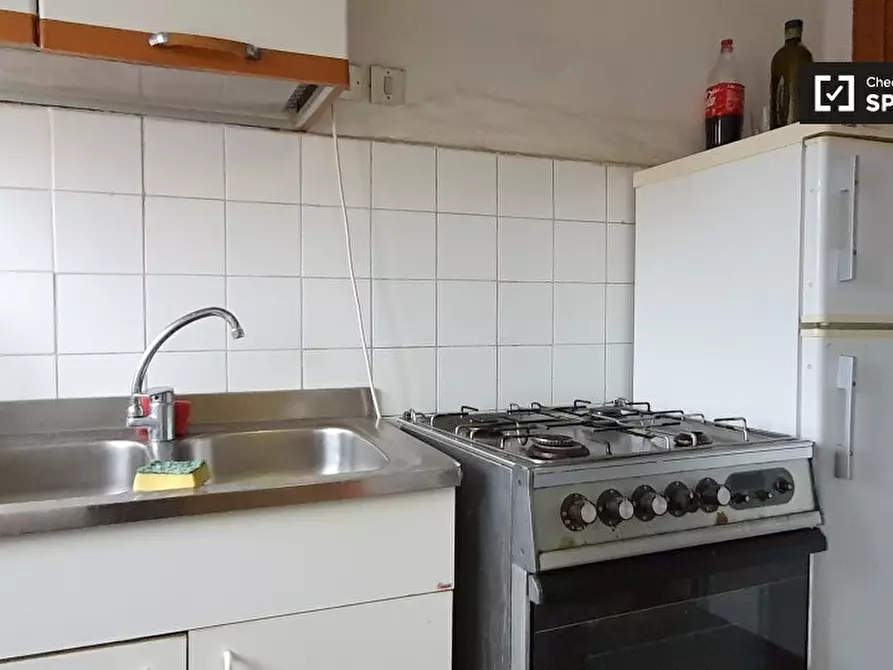 Immagine 1 di Camera condivisa in affitto  in Via Castelbarco a Trento