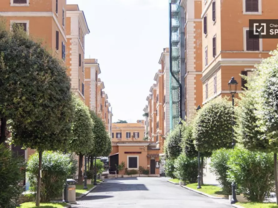 Immagine 14 di Appartamento in affitto  in Via Foligno a Roma