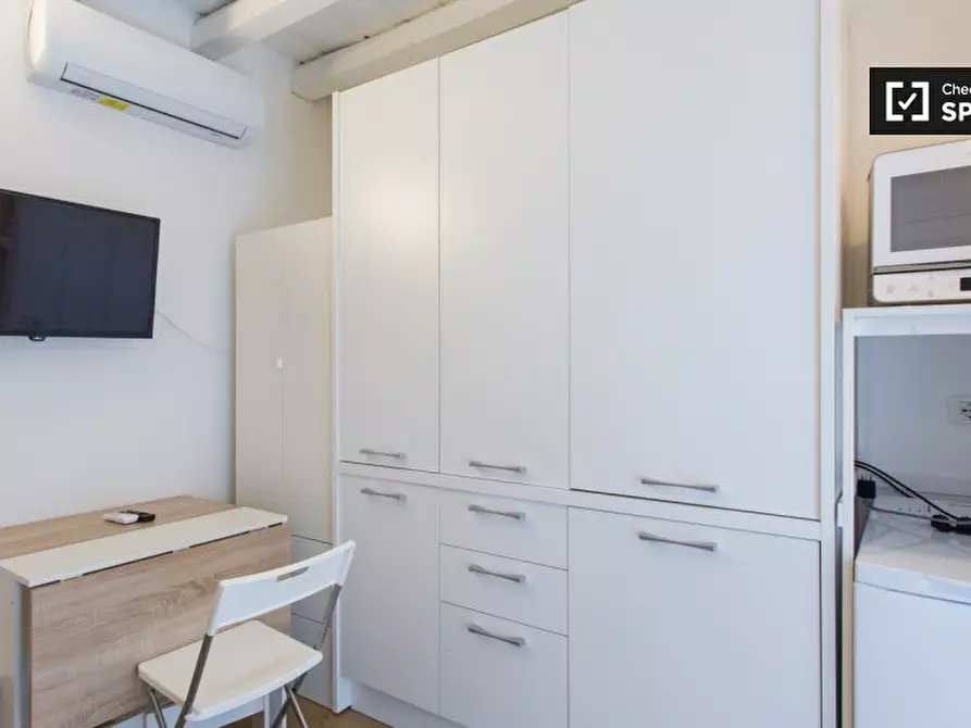 Immagine 6 di Ufficio in affitto  in Via Luigi Federico Menabrea a Milano