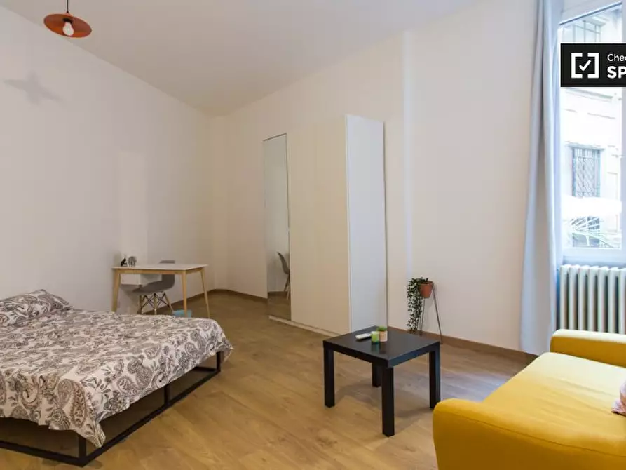 Immagine 18 di Camera condivisa in affitto  in Via Plinio a Milano