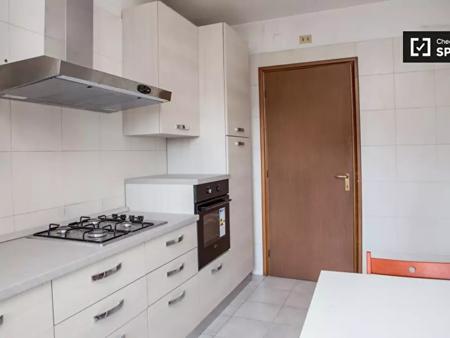 Immagine 11 di Camera condivisa in affitto  in Via Nicola Romeo a Milano