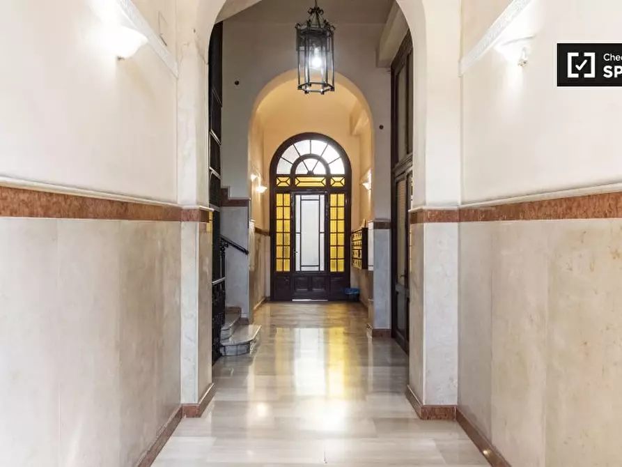 Immagine 11 di Camera condivisa in affitto  in Via Nomentana, 00198 Roma RM, Italy a Roma