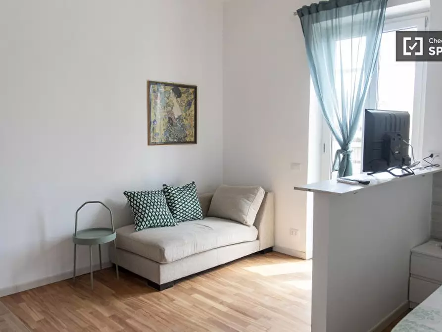 Immagine 9 di Ufficio in affitto  in Via Francesco Marconi a Roma