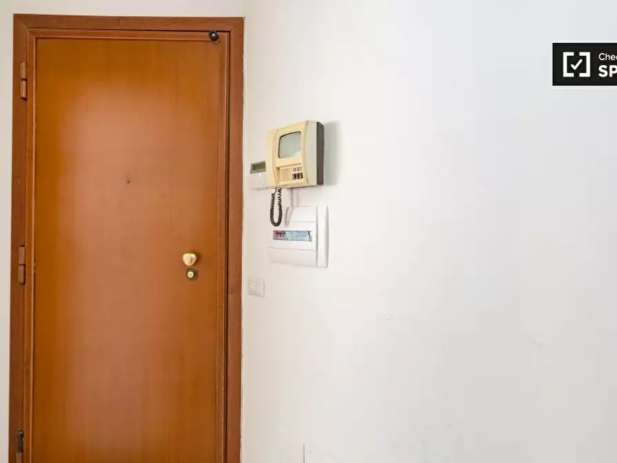 Immagine 13 di Camera condivisa in affitto  in Via Bordighera a Milano