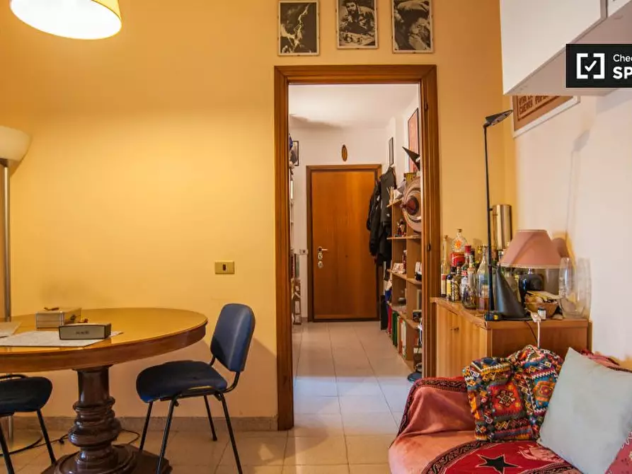 Immagine 9 di Camera condivisa in affitto  in Via Giulioli Eudo, 00173 Roma RM, Italy a Roma