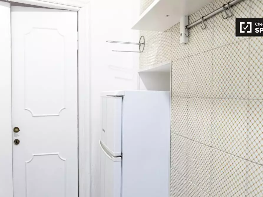 Immagine 8 di Camera condivisa in affitto  in Via Pietro Tacchini a Roma